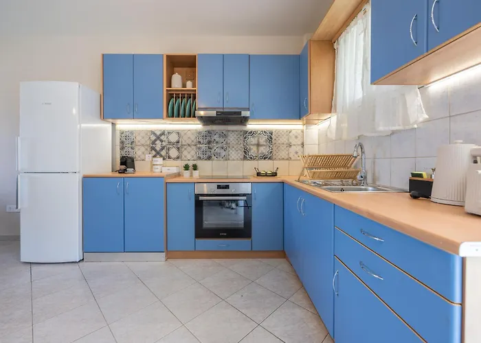 Apaggio Di - Private Parking & Sea View 아파트